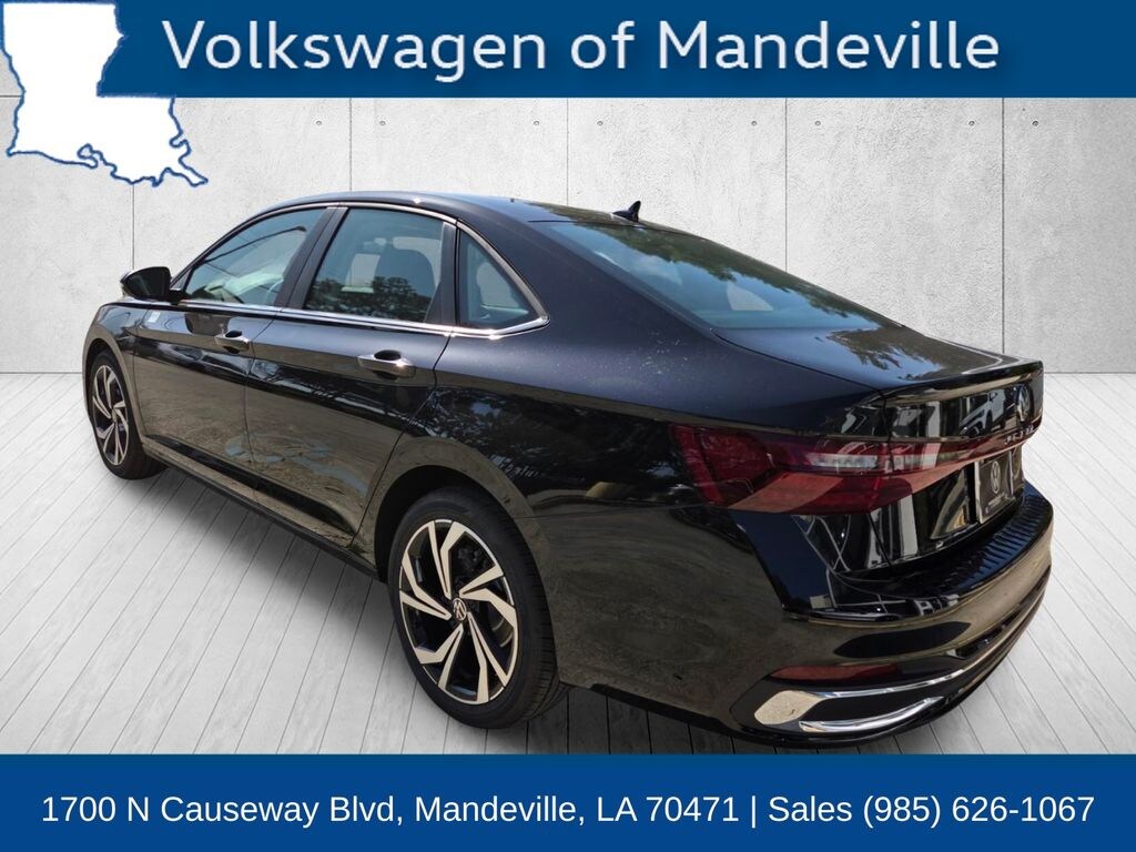 New 2027 Volkswagen Jetta 1.5T SEL Sedan