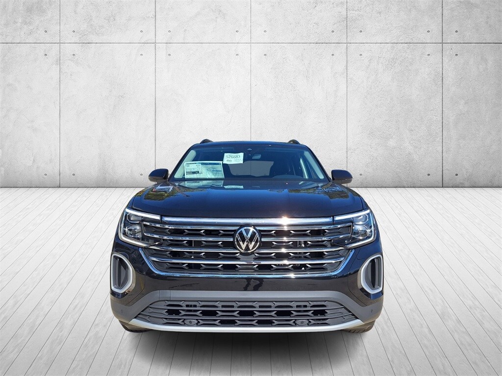 2026 Volkswagen Atlas SE Technology photo 2