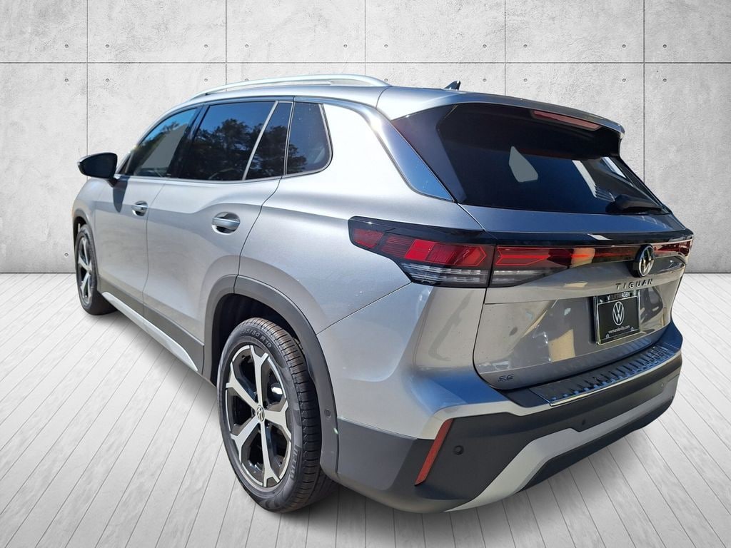 New 2026 Volkswagen Tiguan 2.0T SE SUV