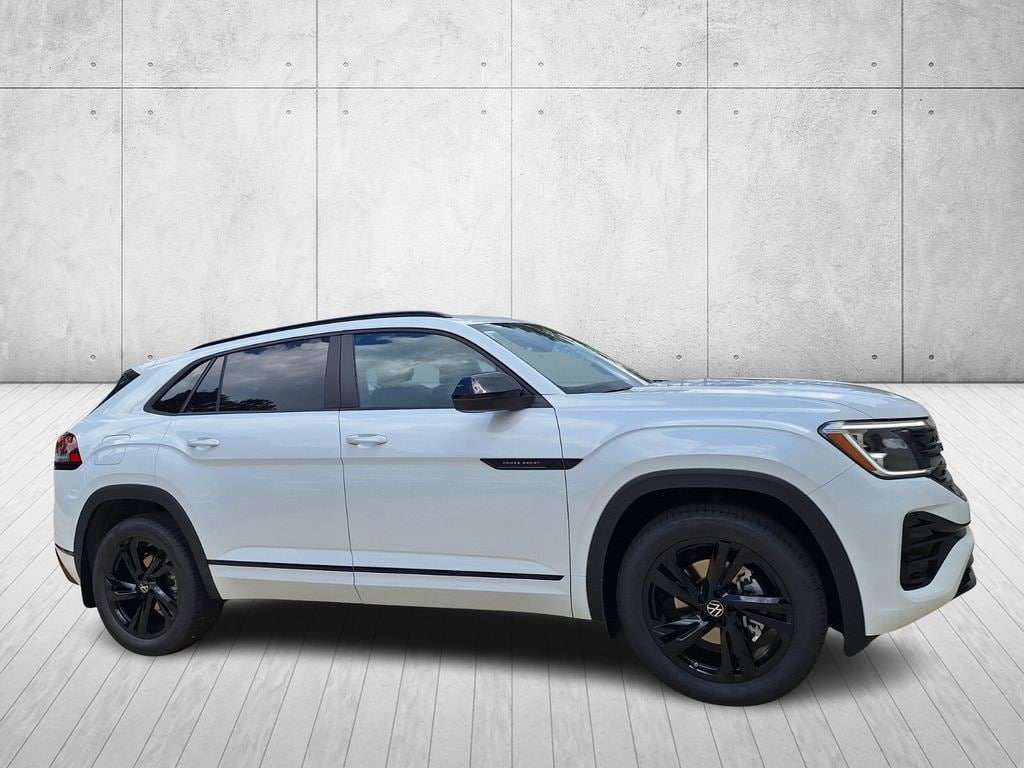 New 2026 Volkswagen Atlas Cross Sport 2.0T SEL R-Line Black SUV