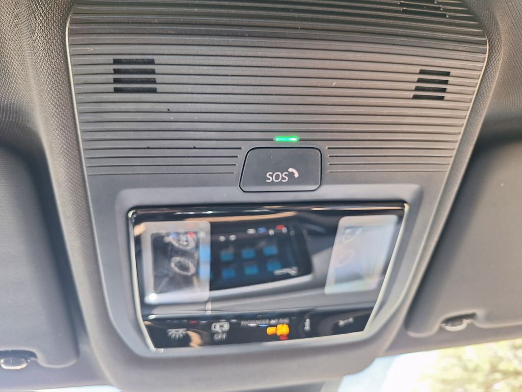 2026 Volkswagen Atlas Cross Sport SE - Photo 19