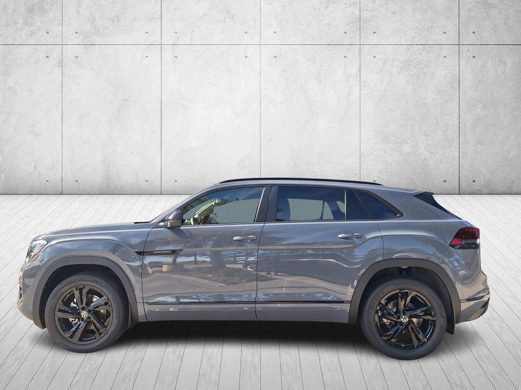 2026 Volkswagen Atlas Cross Sport SEL R-Line photo 2