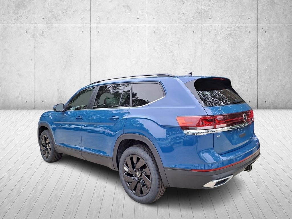 New 2025 Volkswagen Atlas 2.0T SE w/Technology SUV