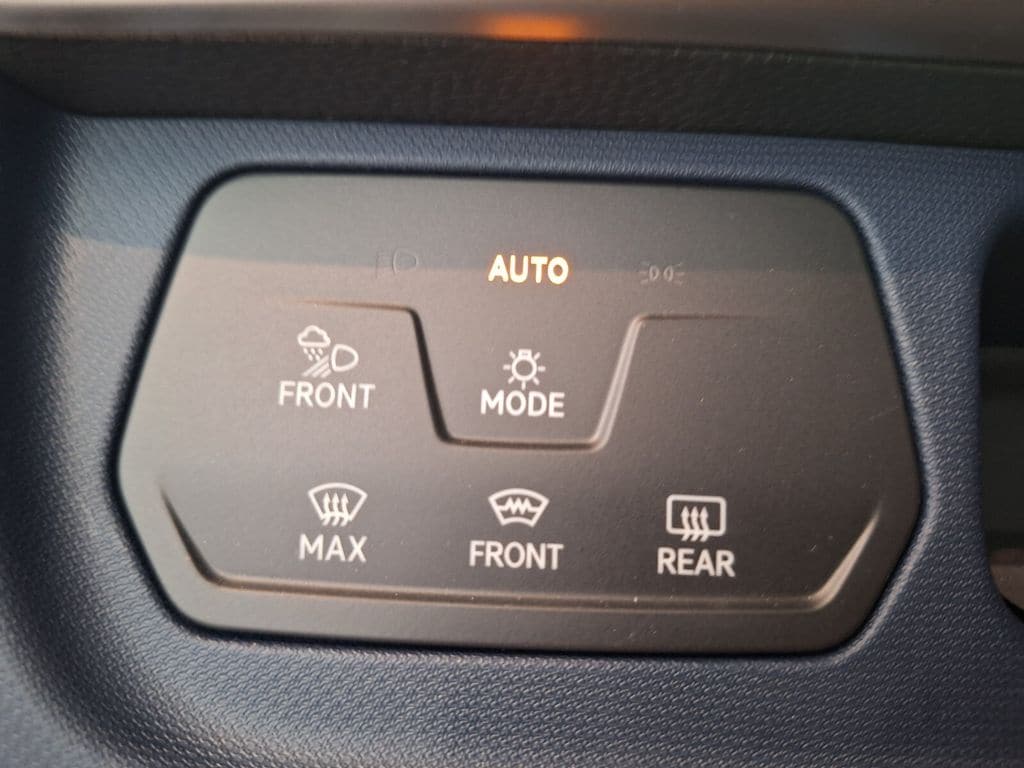 2025 Volkswagen ID. Buzz PRO S PLus - Photo 12