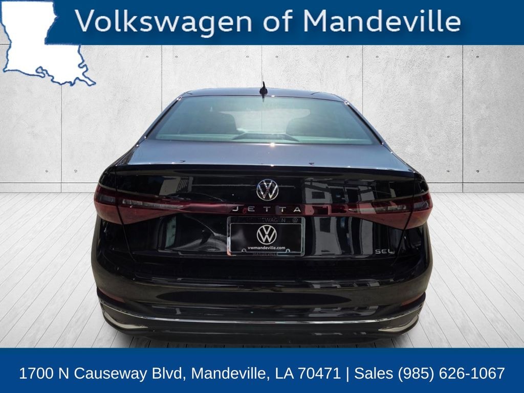 New 2027 Volkswagen Jetta 1.5T SEL Sedan