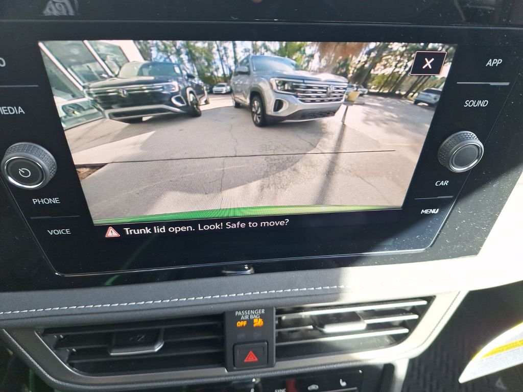2026 Volkswagen Taos SE Black - Photo 15