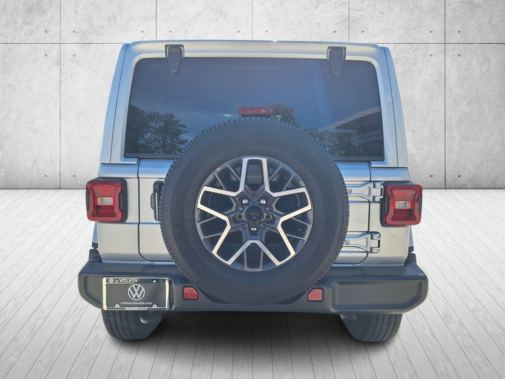 Used 2024 Jeep Wrangler Sahara SUV