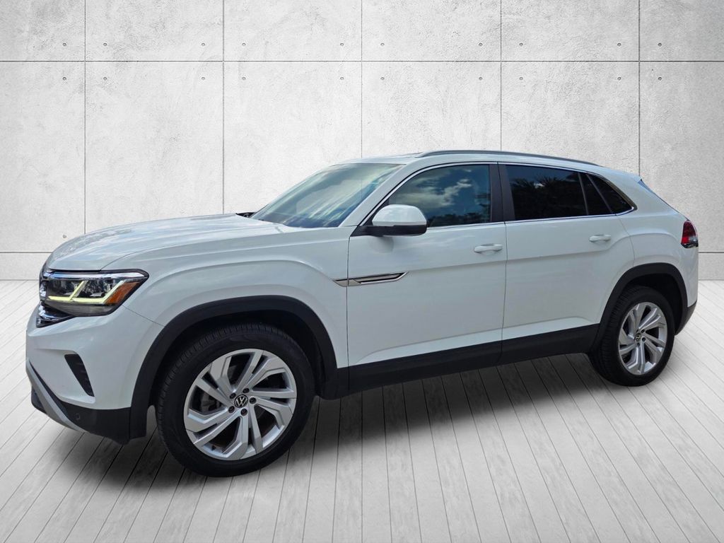 2020 Volkswagen Atlas Cross Sport 2.0T SEL 4MOTION's photo