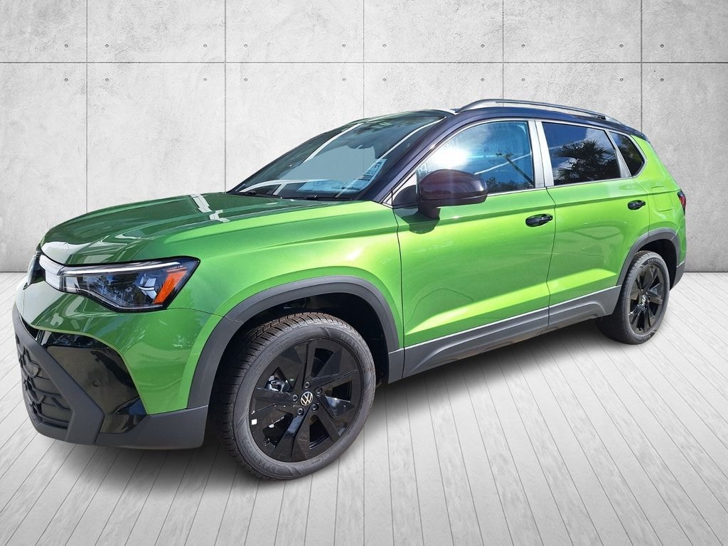 New 2026 Volkswagen Taos 1.5T SE Black SUV