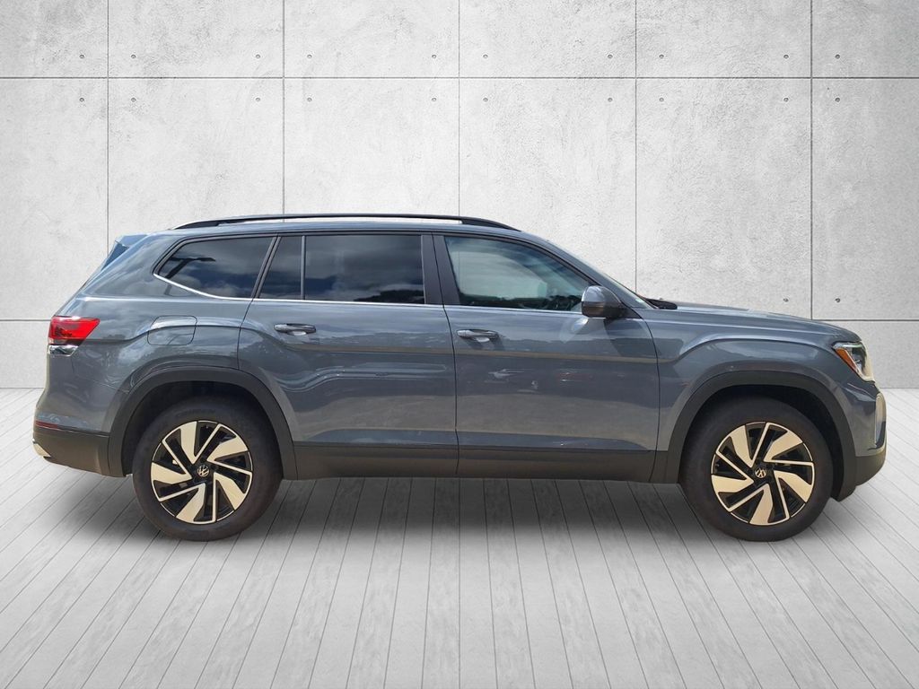 2026 Volkswagen Atlas SE w/Tech - Photo 6