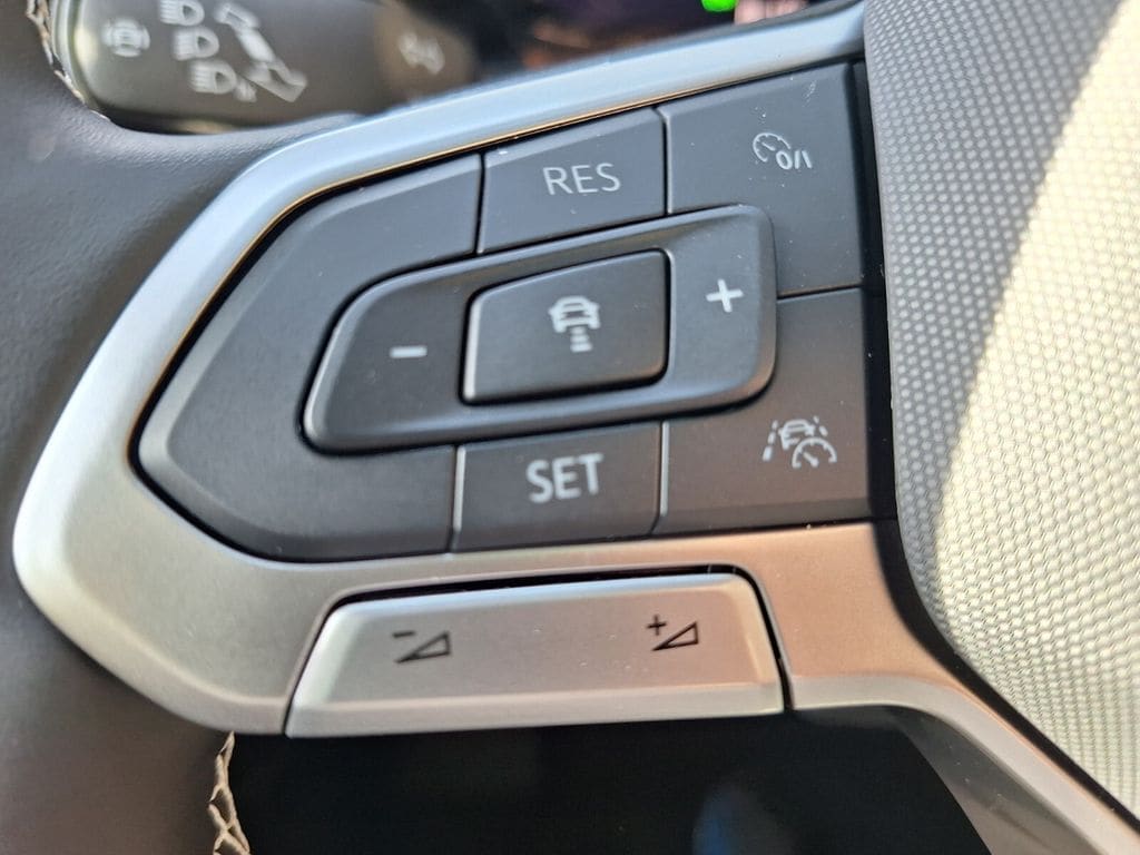 2026 Volkswagen Atlas Cross Sport SE - Photo 13