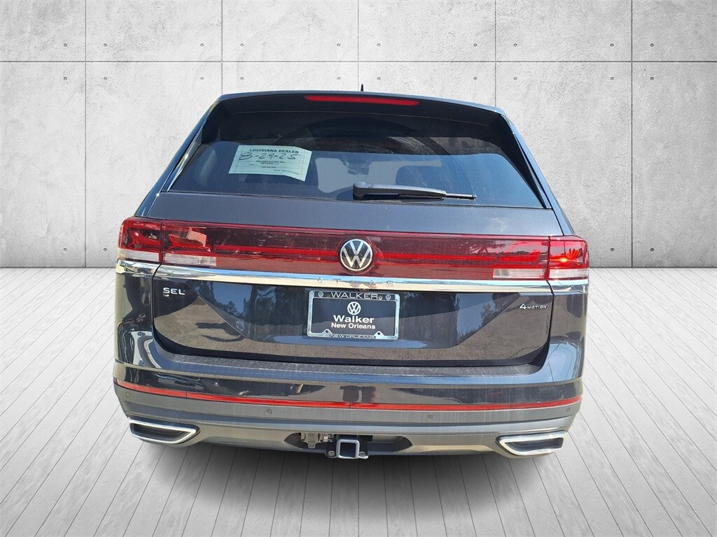2025 Volkswagen Atlas SEL photo 4