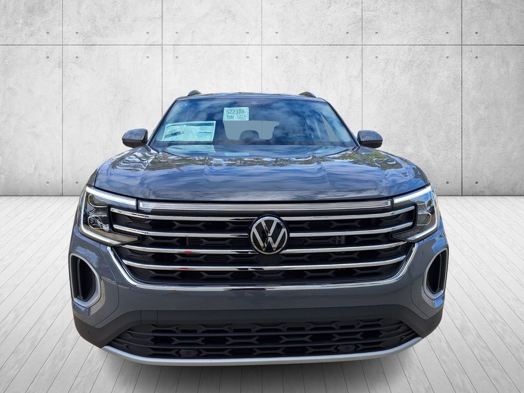 Used 2025 Volkswagen Atlas 2.0T SE w/Technology SUV