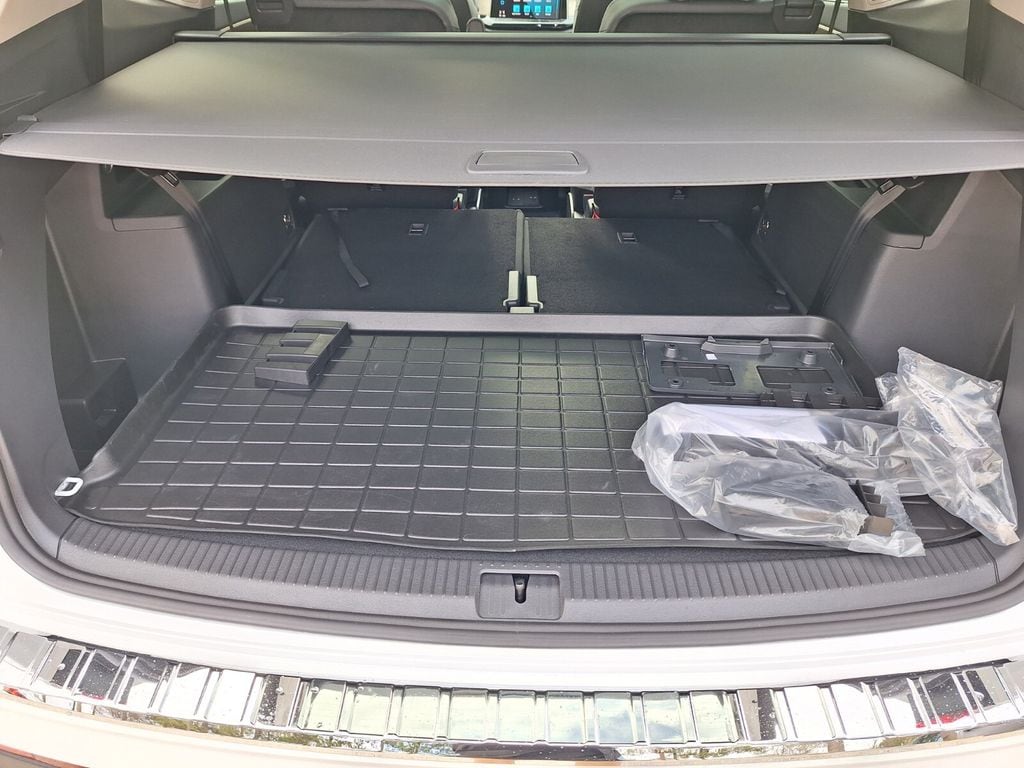 2026 Volkswagen Atlas SE w/Tech - Photo 25