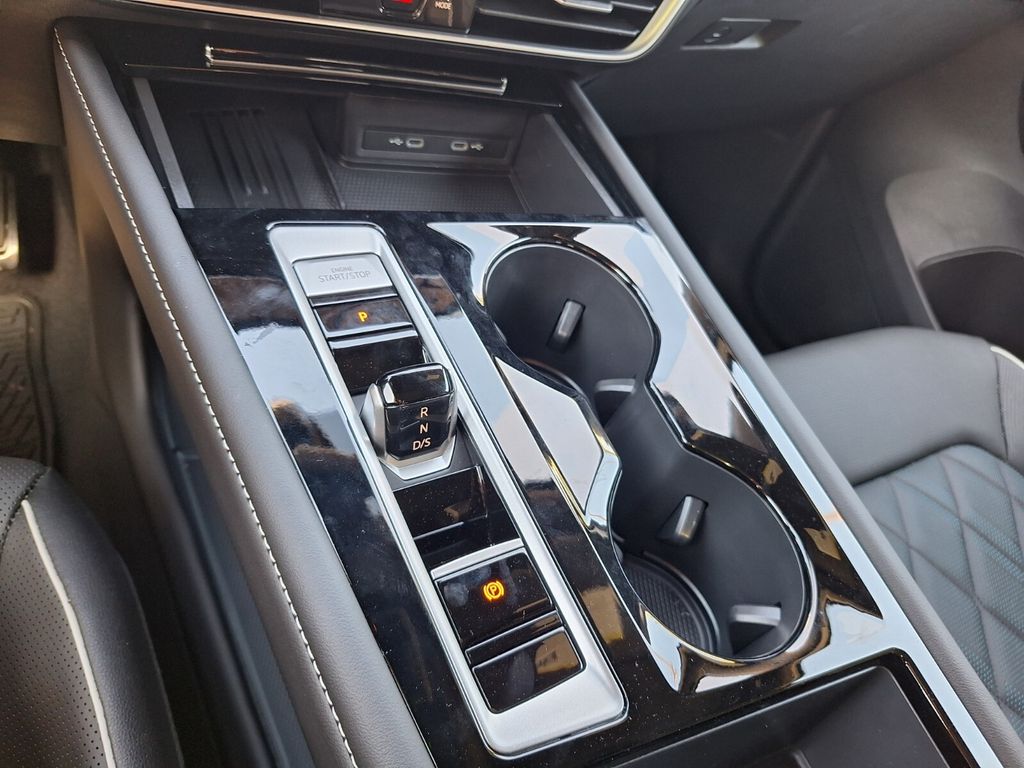 2026 Volkswagen Atlas Cross Sport SEL Premium R-LINE - Photo 19