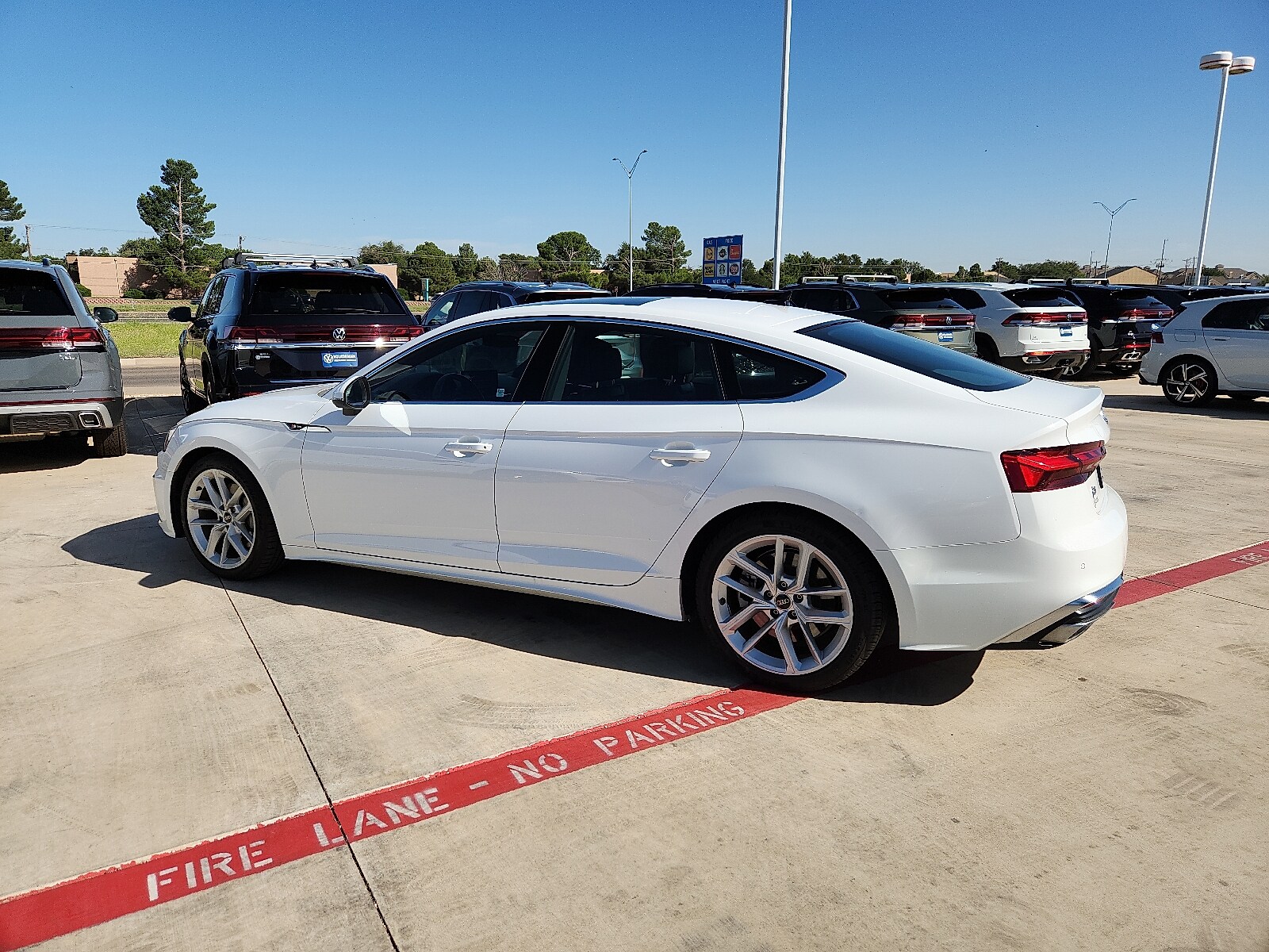 2024 Audi A5 S line Quattro Premium Plus photo 4