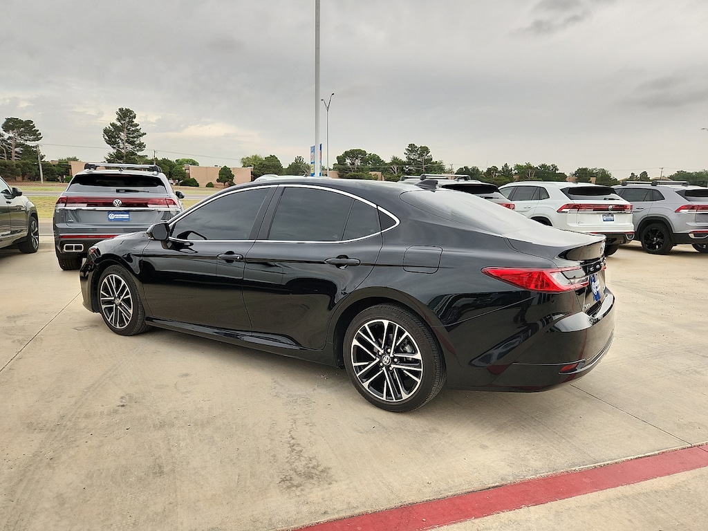 Used 2025 Toyota Camry XLE Sedan