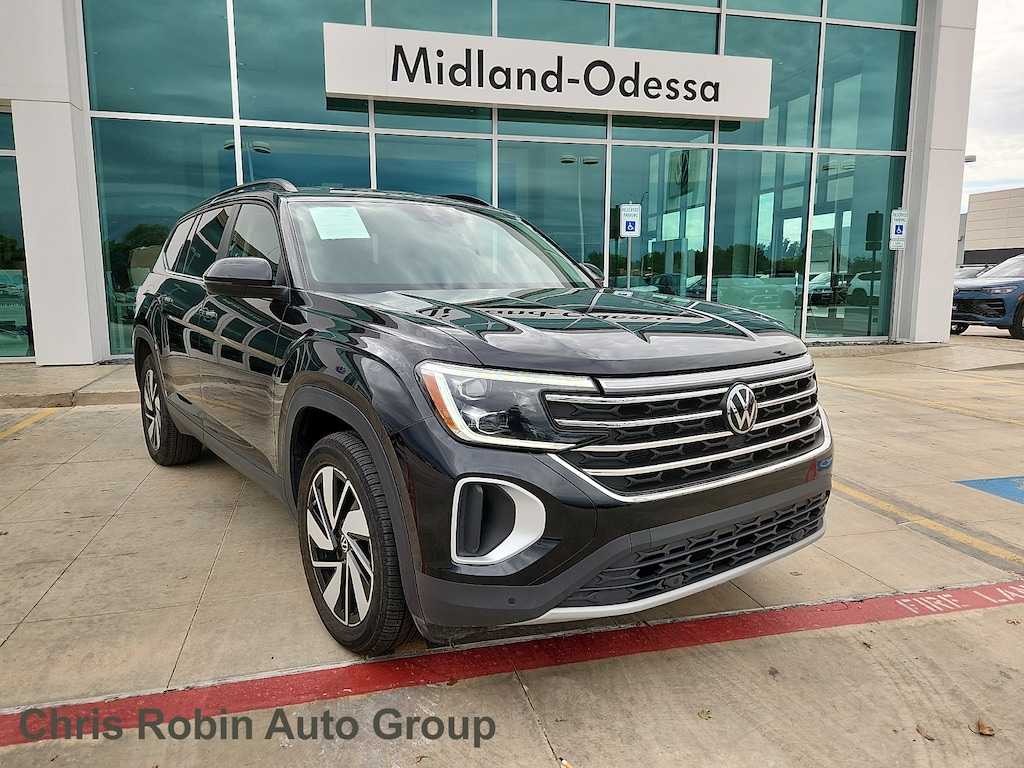 Used 2025 Volkswagen Atlas 2.0T SE w/Technology SUV