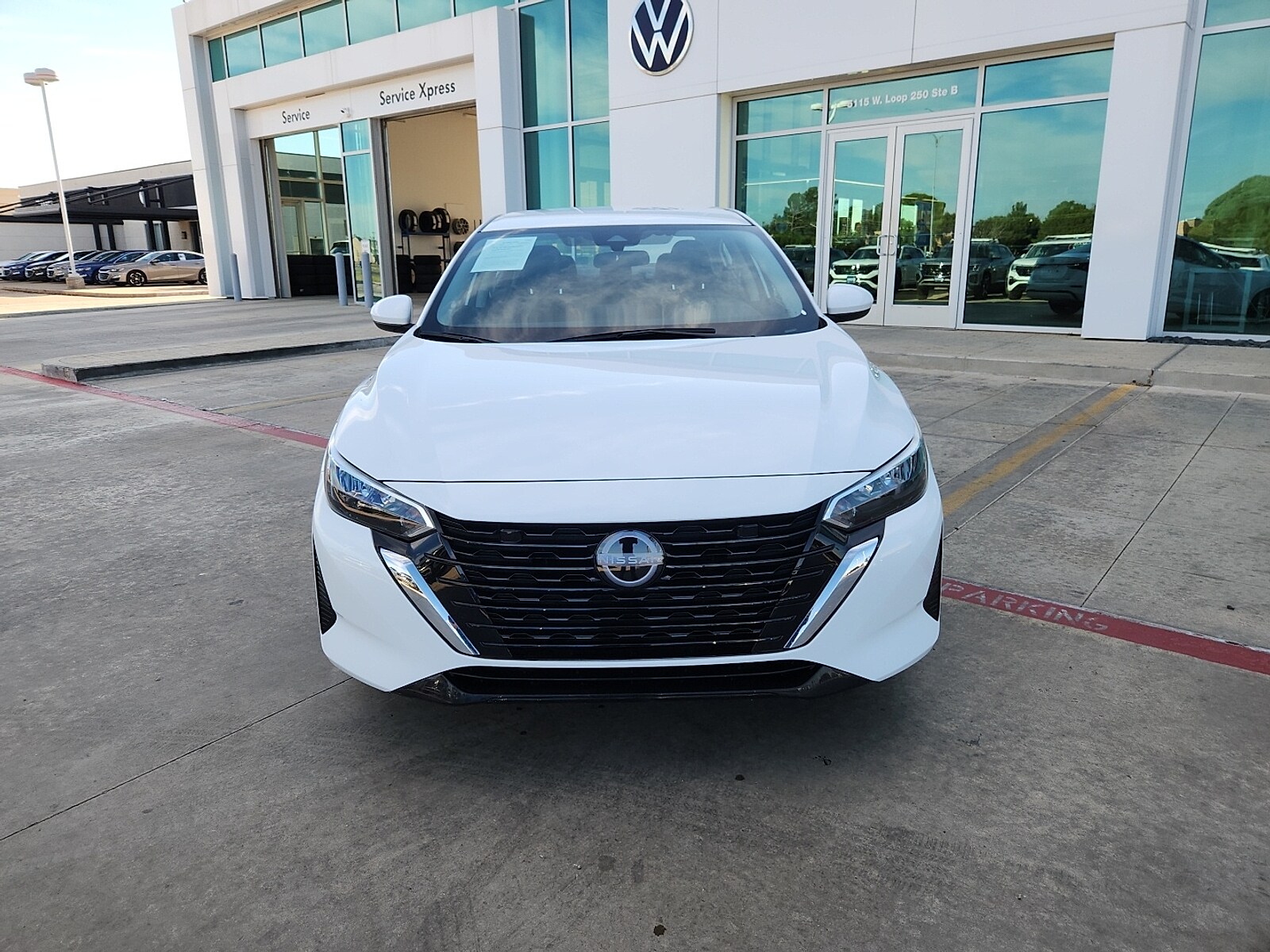 2024 Nissan Sentra SV photo 2