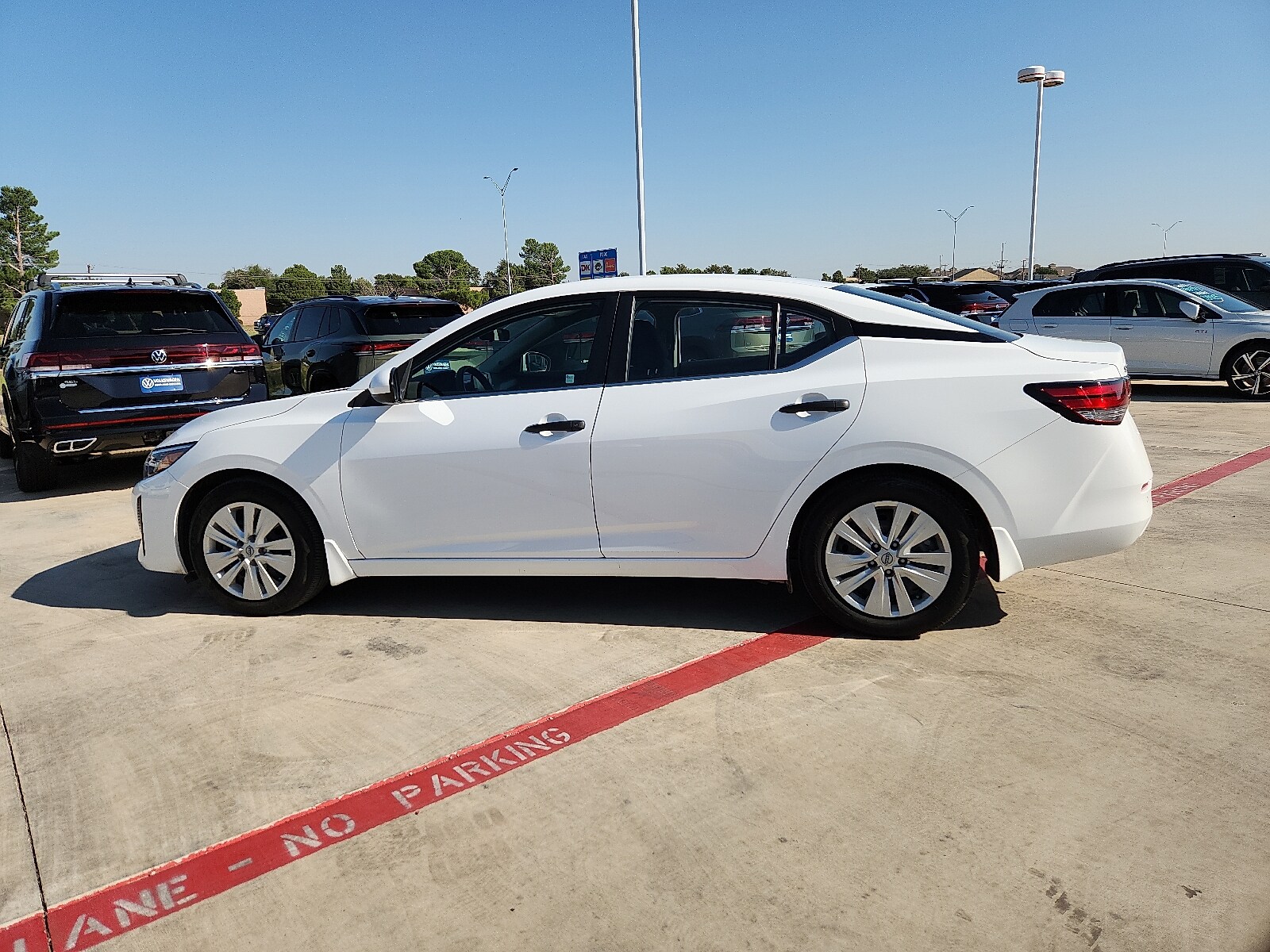2024 Nissan Sentra S photo 4