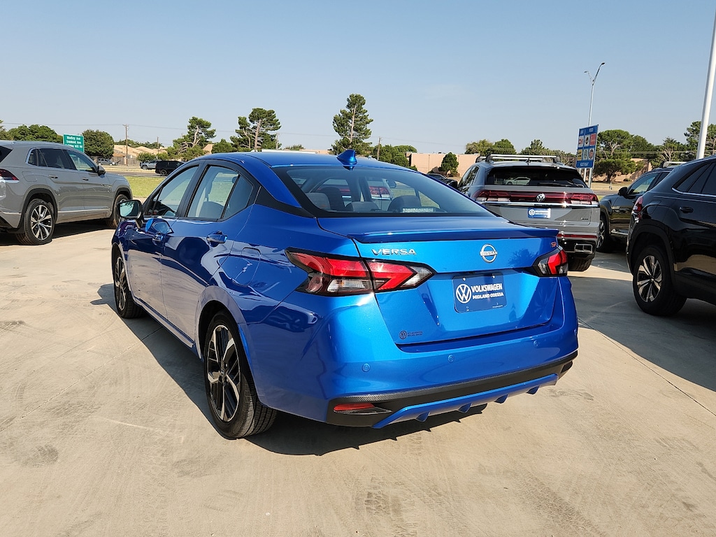 Used 2024 Nissan Versa 1.6 SR Sedan