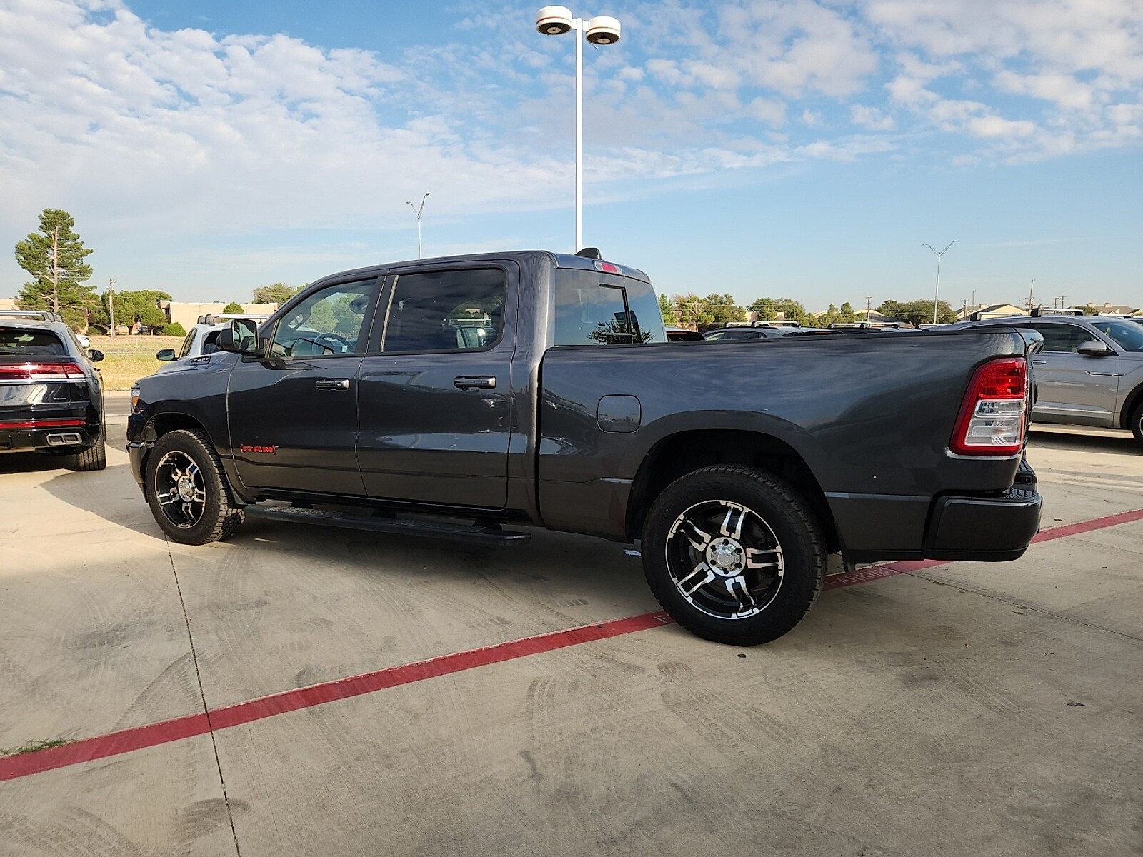 2022 Ram 1500 Big Horn Lone Star photo 3