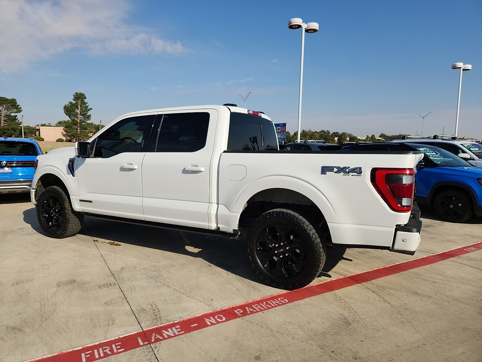 2023 Ford F-150 XLT photo 4