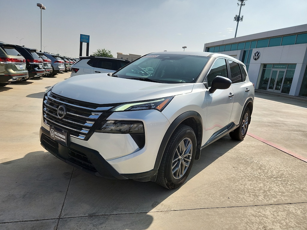Used 2024 Nissan Rogue S SUV