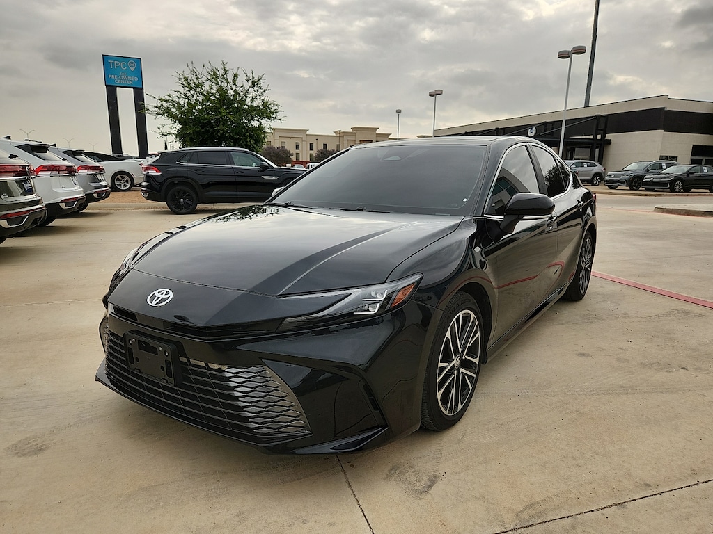 Used 2025 Toyota Camry XLE Sedan