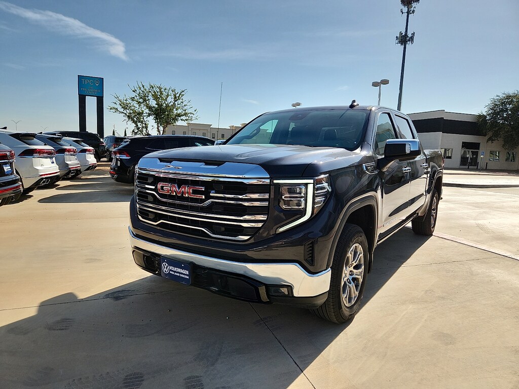 Used 2025 GMC Sierra 1500 SLT Truck Crew Cab