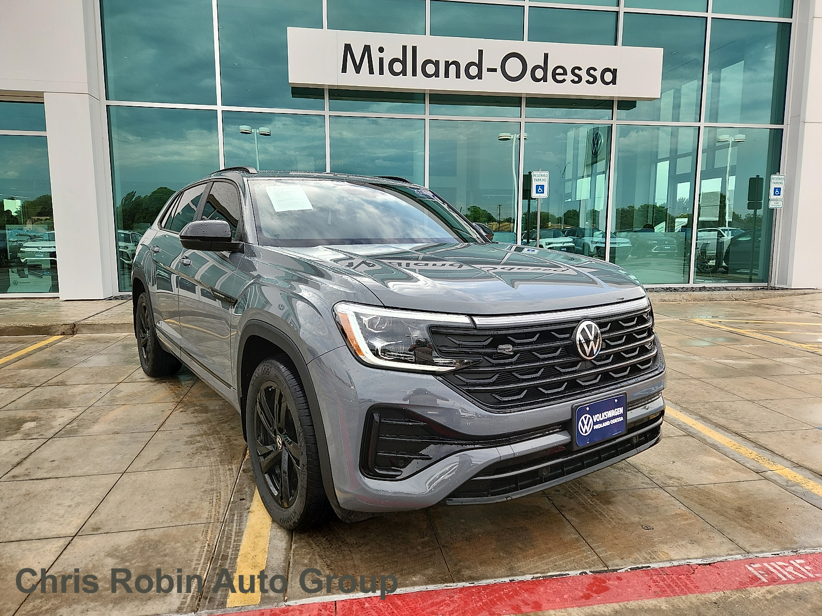 2026 Volkswagen Atlas Cross Sport SEL R-LINE