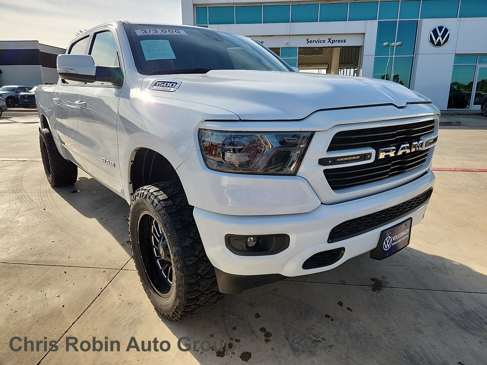 2021 RAM 1500 Big Horn/Lone Star 4x4 Crew Cab 5'7's photo