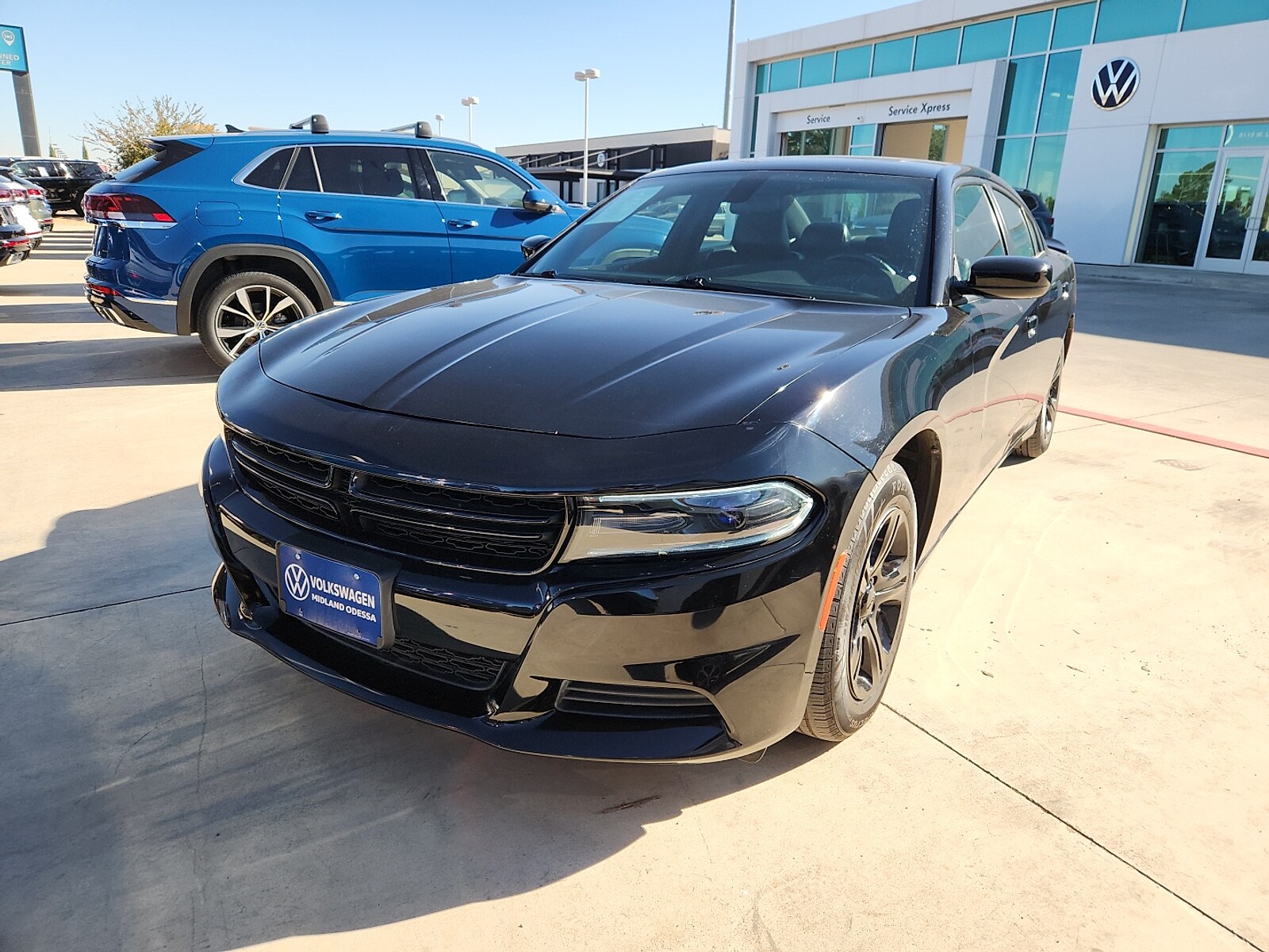2022 Dodge Charger SXT photo 3