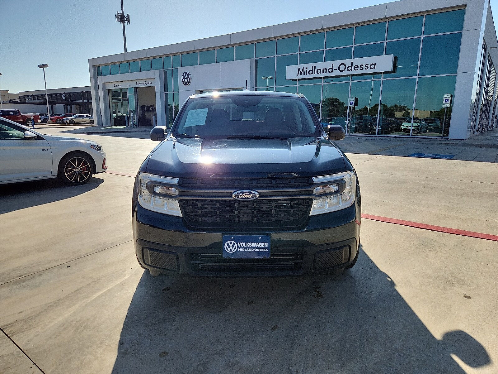 2024 Ford Maverick XLT photo 2