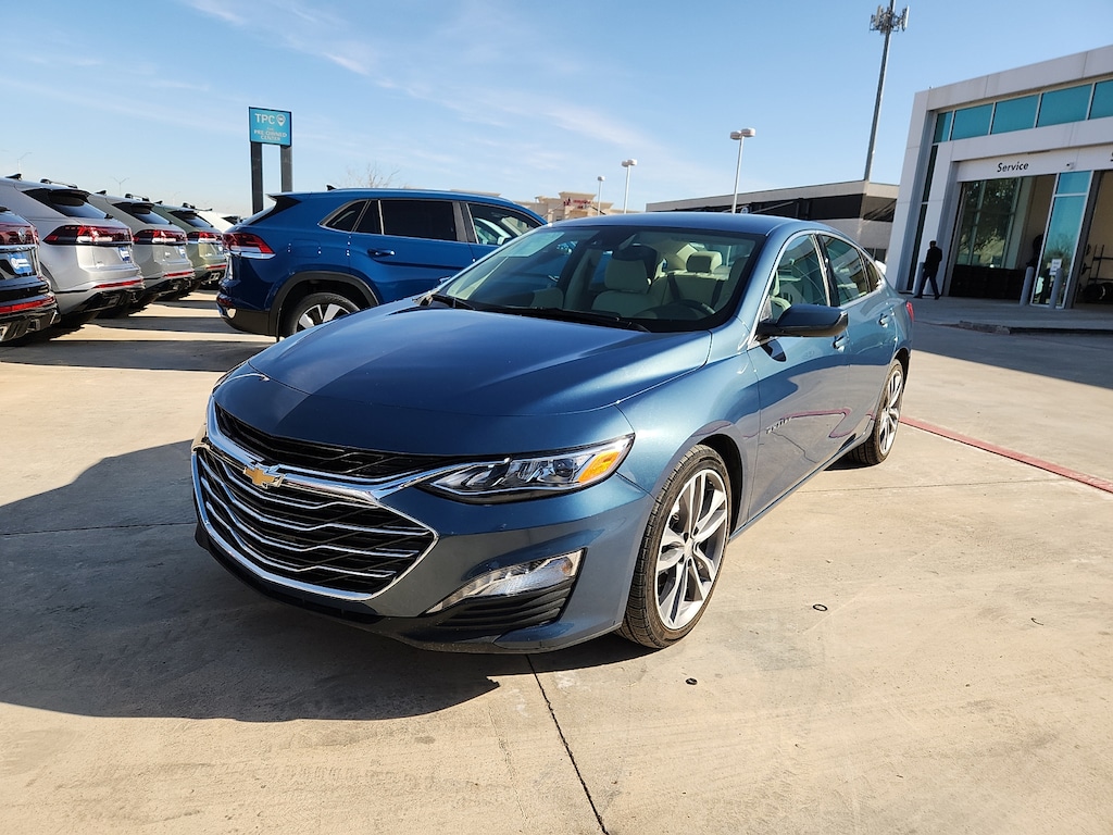 Used 2024 Chevrolet Malibu 2LT Sedan