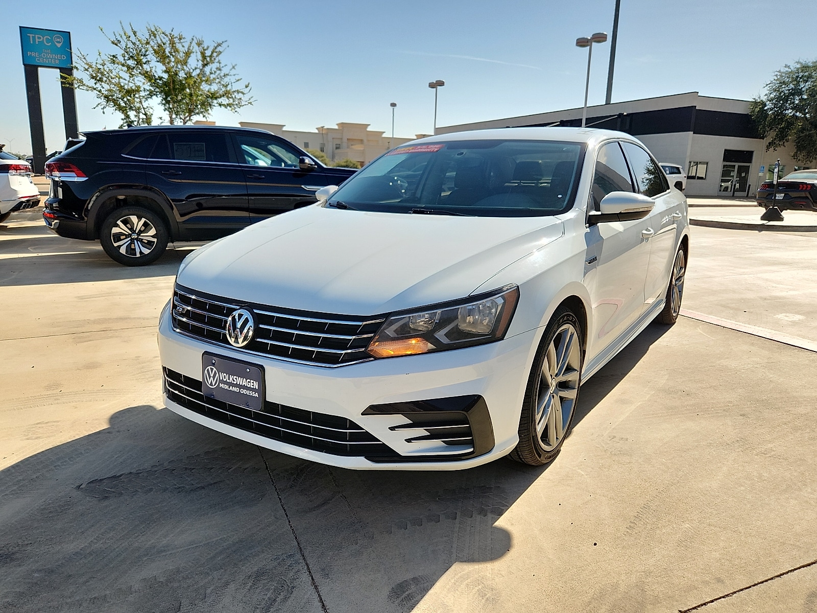Used 2018 Volkswagen Passat S with VIN 1VWAA7A3XJC013628 for sale in Midland, TX