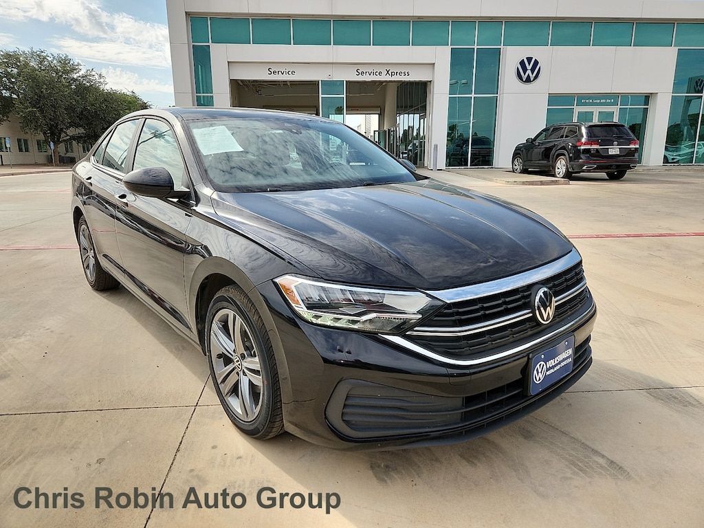 Used 2024 Volkswagen Jetta 1.5T SE Sedan