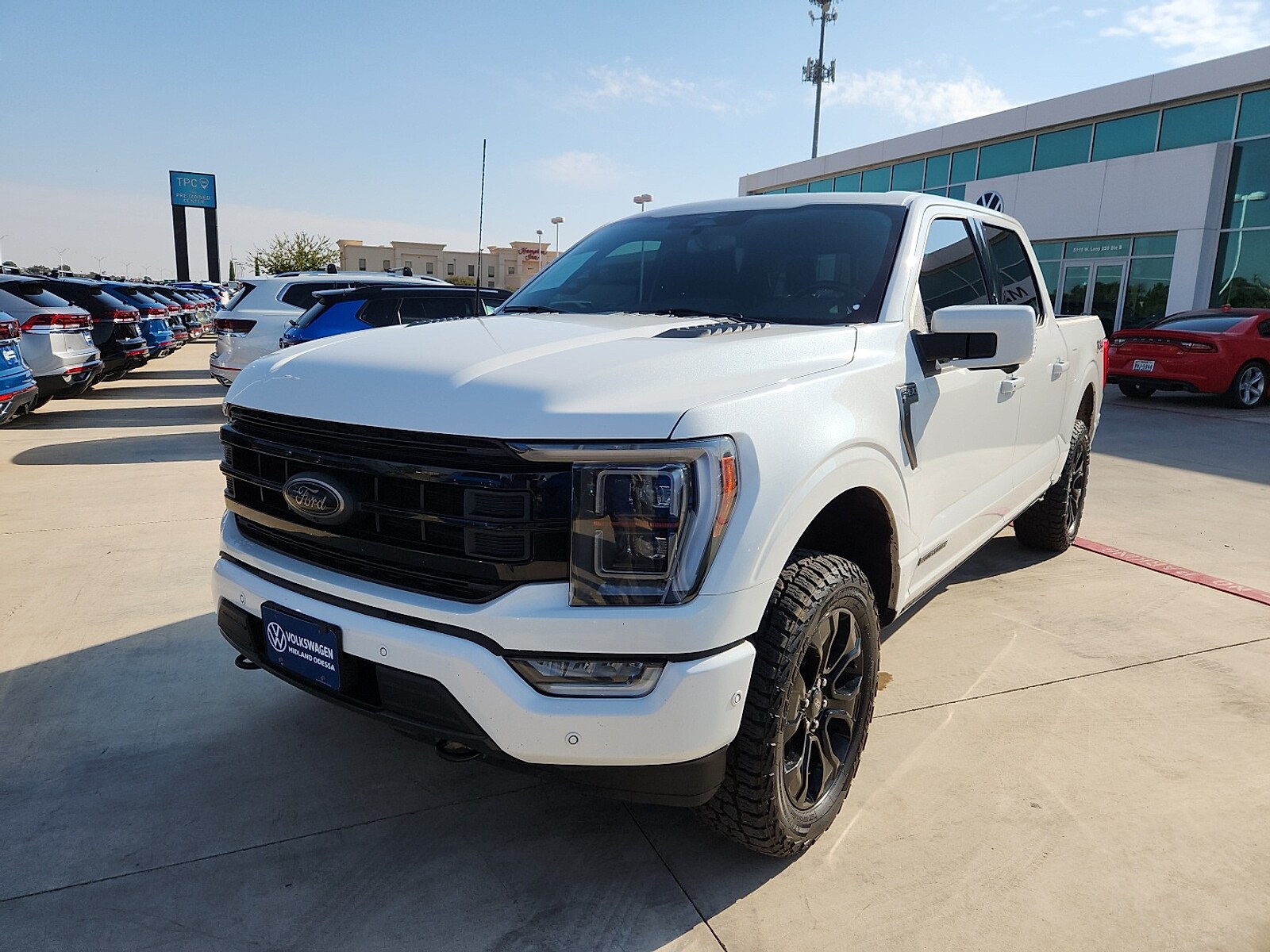 2023 Ford F-150 XLT photo 3