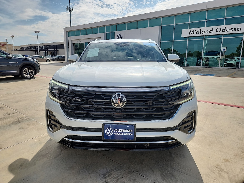 Used 2024 Volkswagen Atlas Cross Sport 2.0T SEL Premium R-Line SUV