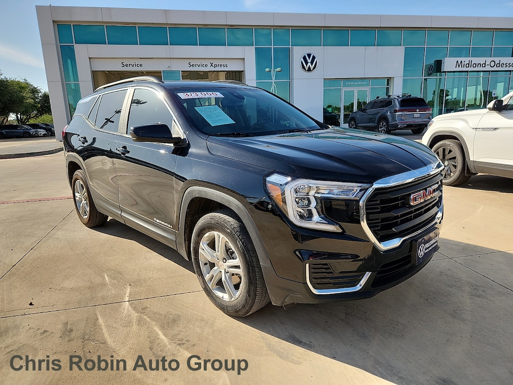 Used 2024 GMC Terrain SLE SUV