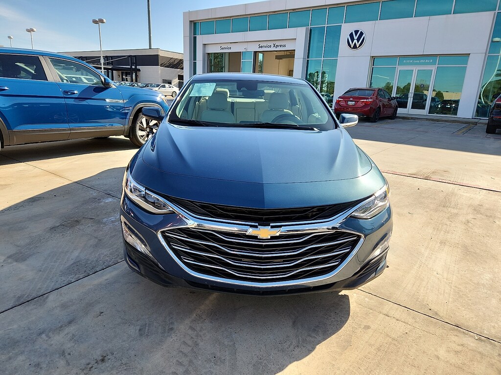 Used 2024 Chevrolet Malibu 2LT Sedan