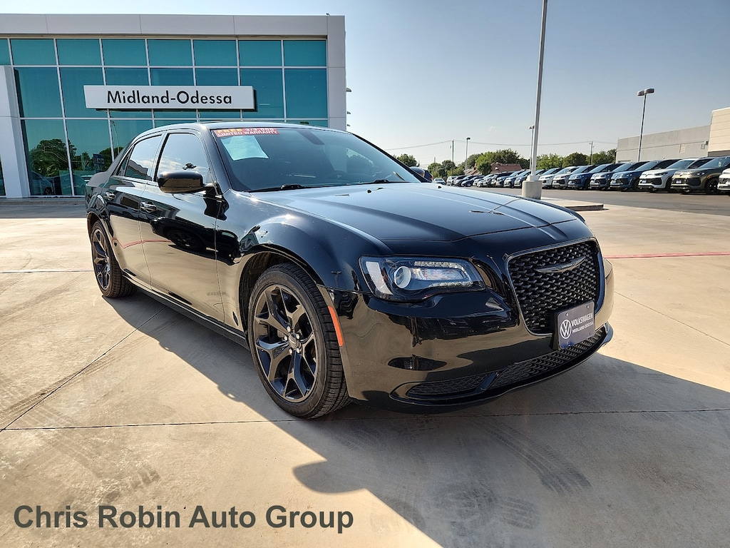 Used 2022 Chrysler 300 Touring Sedan