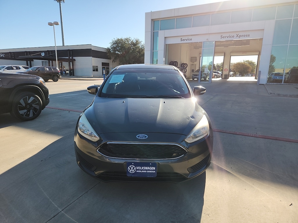 Used 2016 Ford Focus SE Sedan
