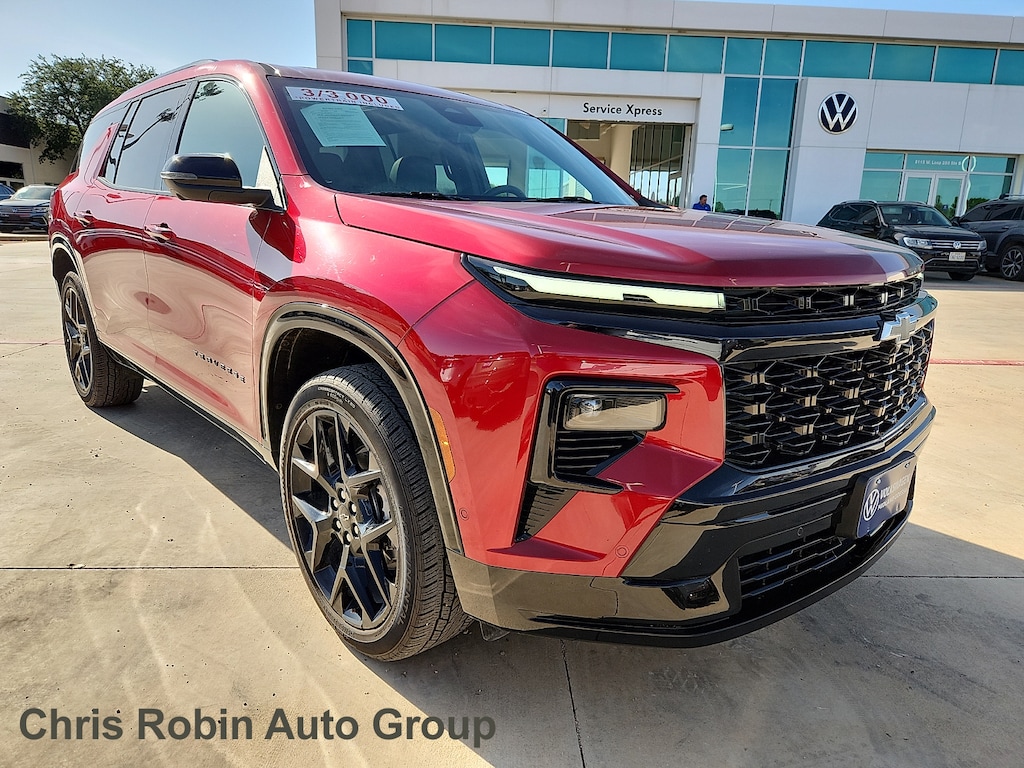 Used 2025 Chevrolet Traverse RS SUV