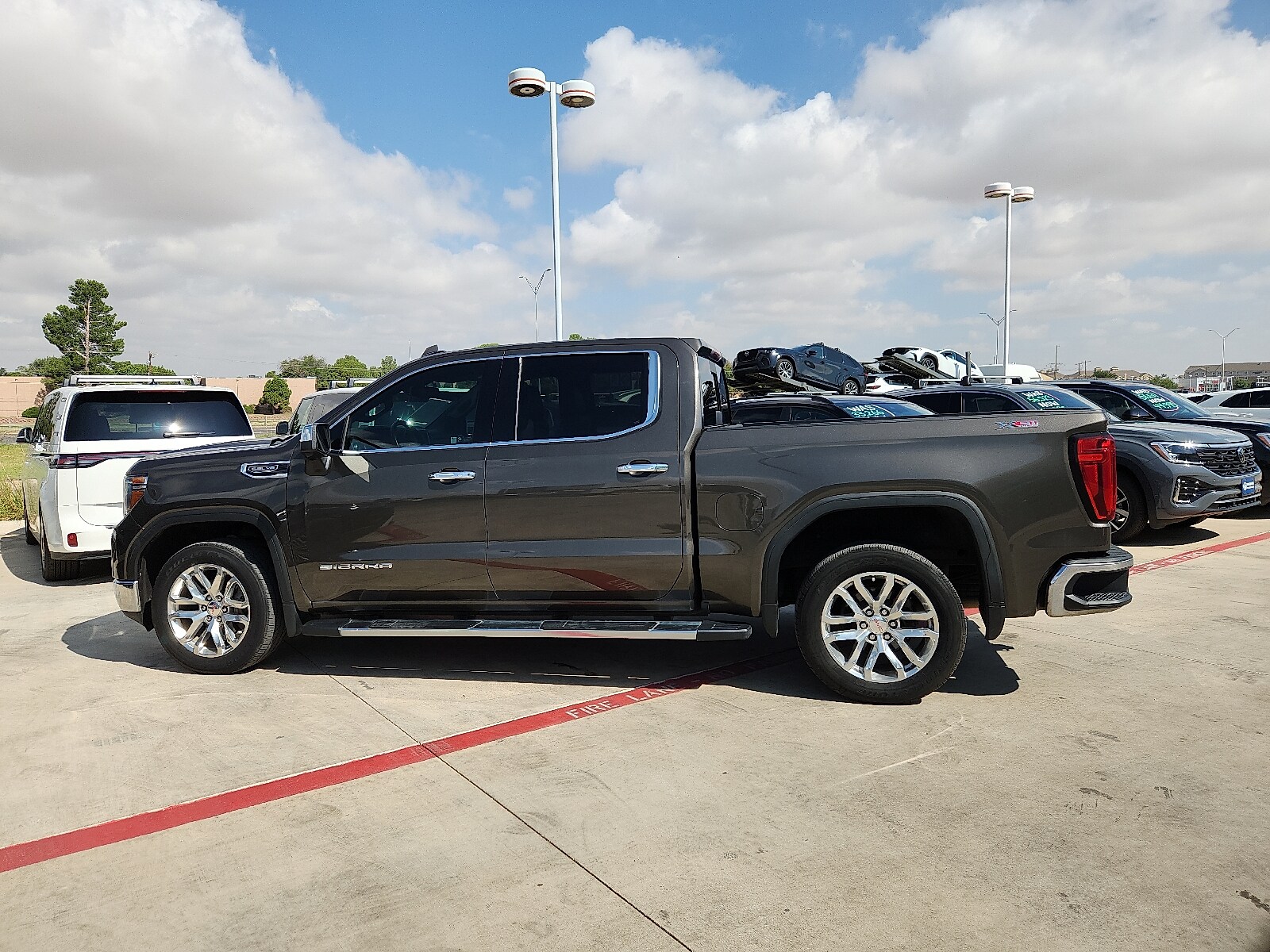 2019 Gmc Sierra 1500 SLT photo 3
