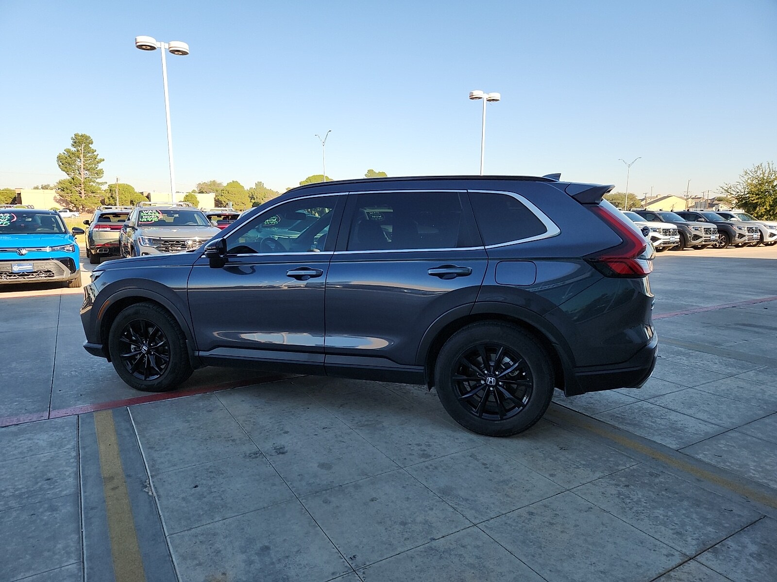 2023 Honda CR-V Hybrid Sport photo 4