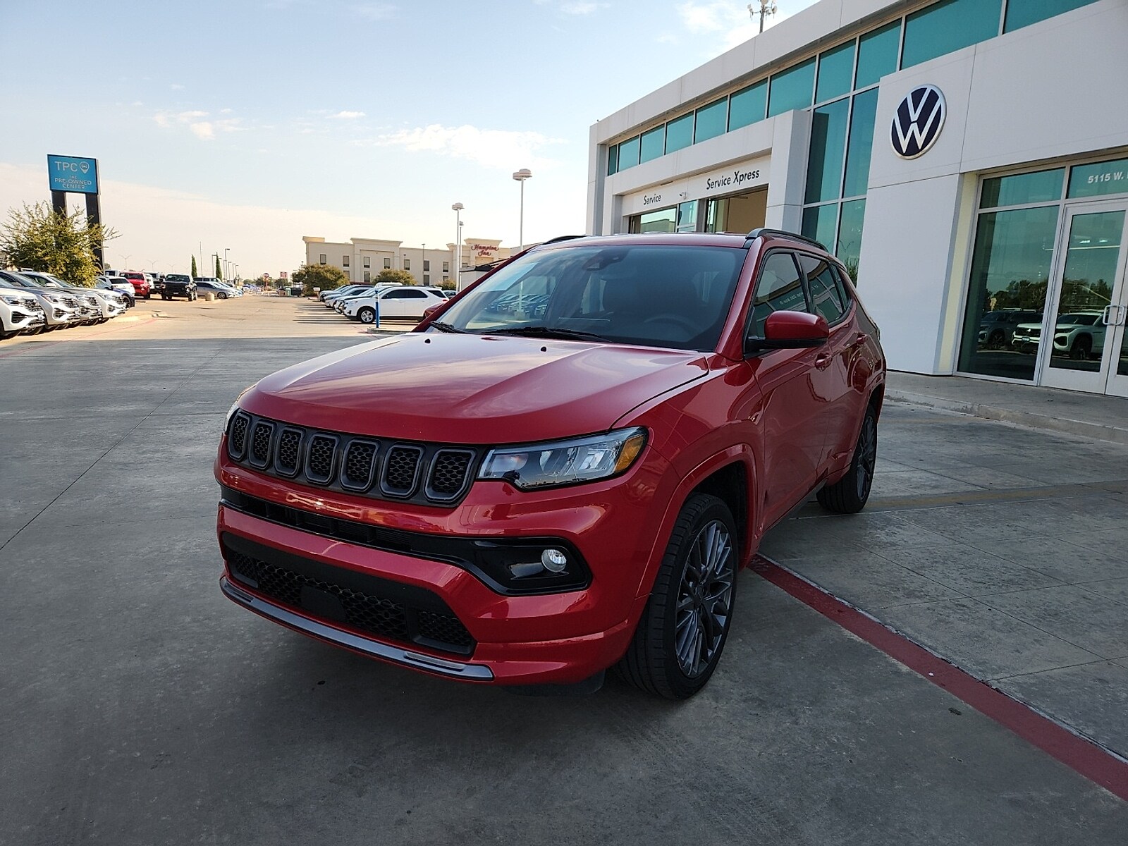 2023 Jeep Compass Limited photo 3