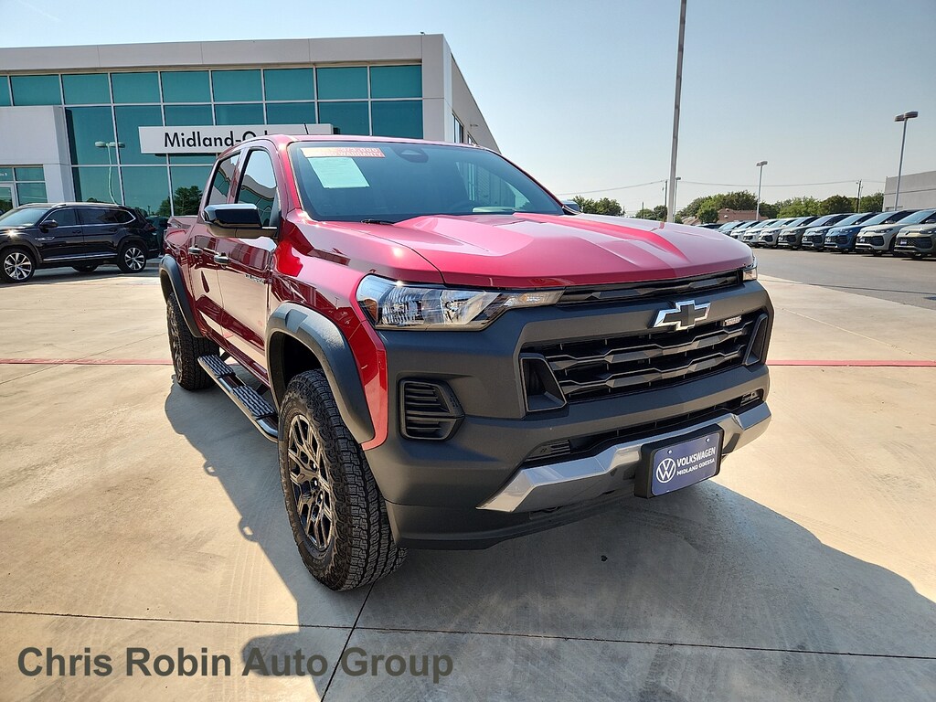 Used 2024 Chevrolet Colorado Trail Boss Truck Crew Cab