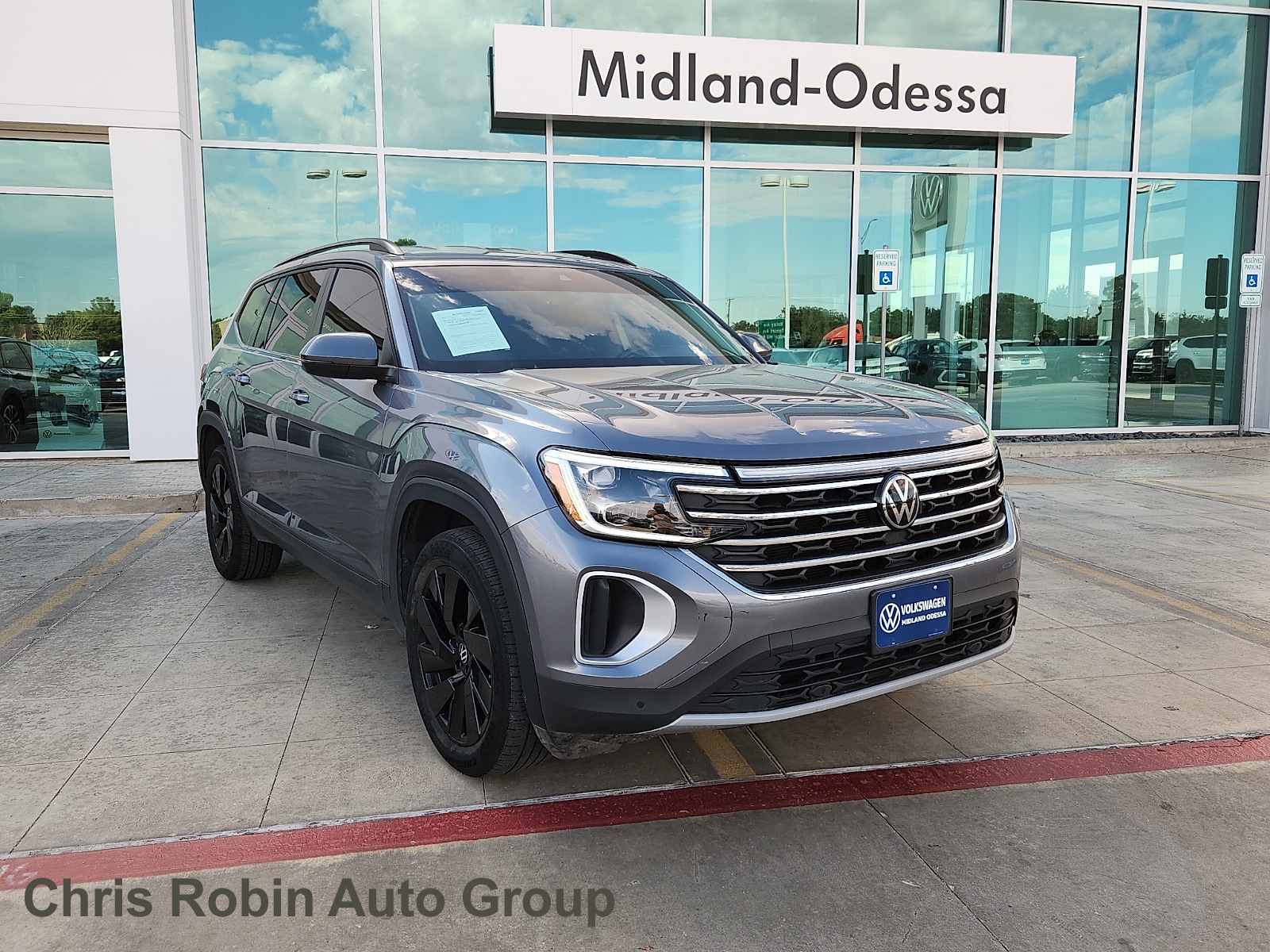2024 Volkswagen Atlas SE w/Tech