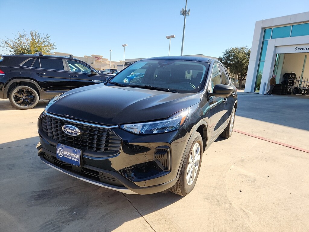 Used 2024 Ford Escape Active SUV